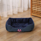 Pet Bed Rose Flower Pet Supplies Amazon Hot-Selling Winter Warm Mat Rose Short Plush Dog Bed Cat Bed